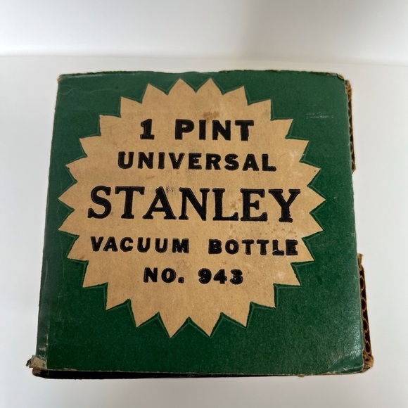 Vintage Universal Stanley Vacuum Bottle  Stainless Steel Unbreakable - Picture 5 of 11